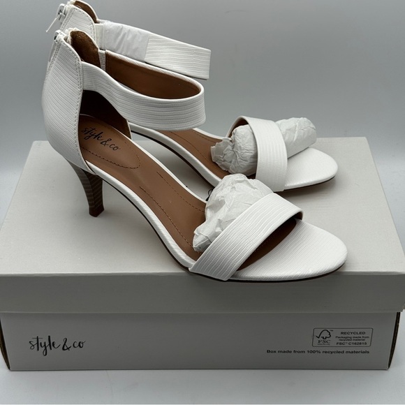 Style & Co Paycee White Heels 8.5M – Zip Back - Picture 1 of 8